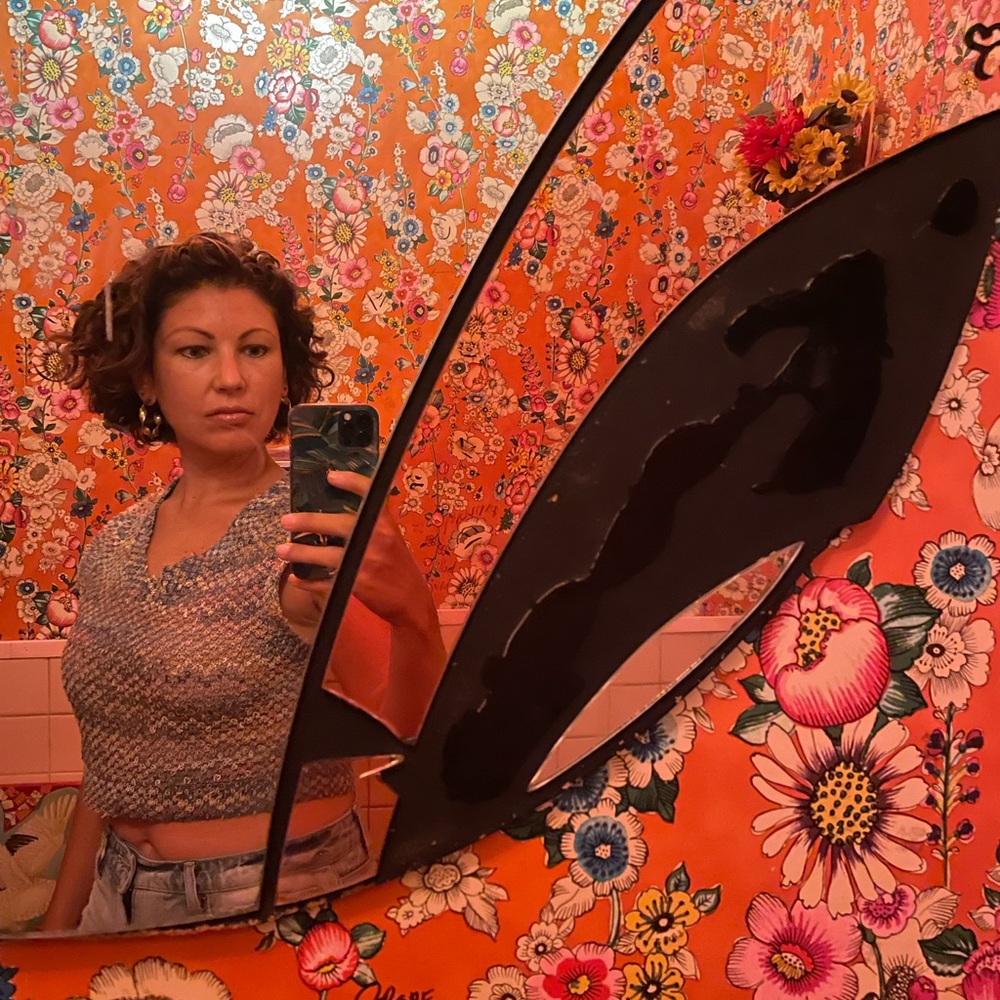 Meet your Posher, Laura